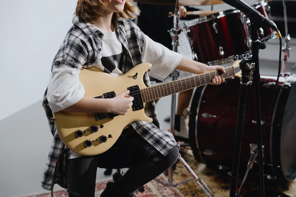 cours de guitare électrique à domicile